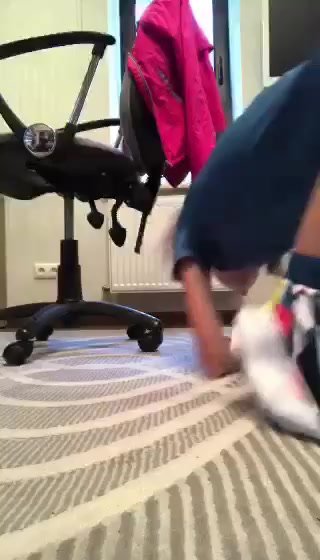 /5_6192621539729345030(2).mp4