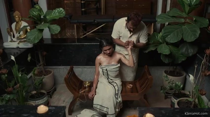 /2026-07-31 22-05/Resmi_Ayurvedic_Massage_2.mp4
